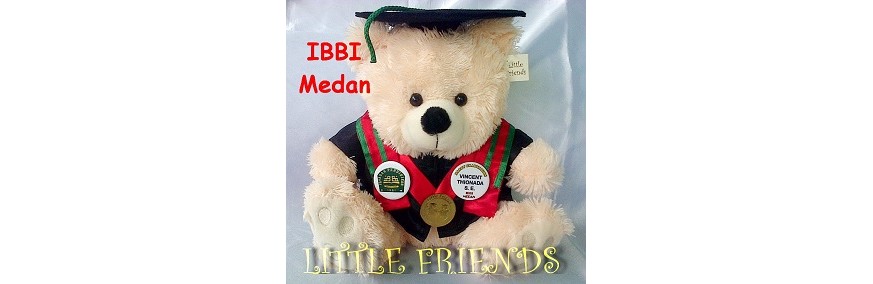 Boneka Wisuda IBBI Medan